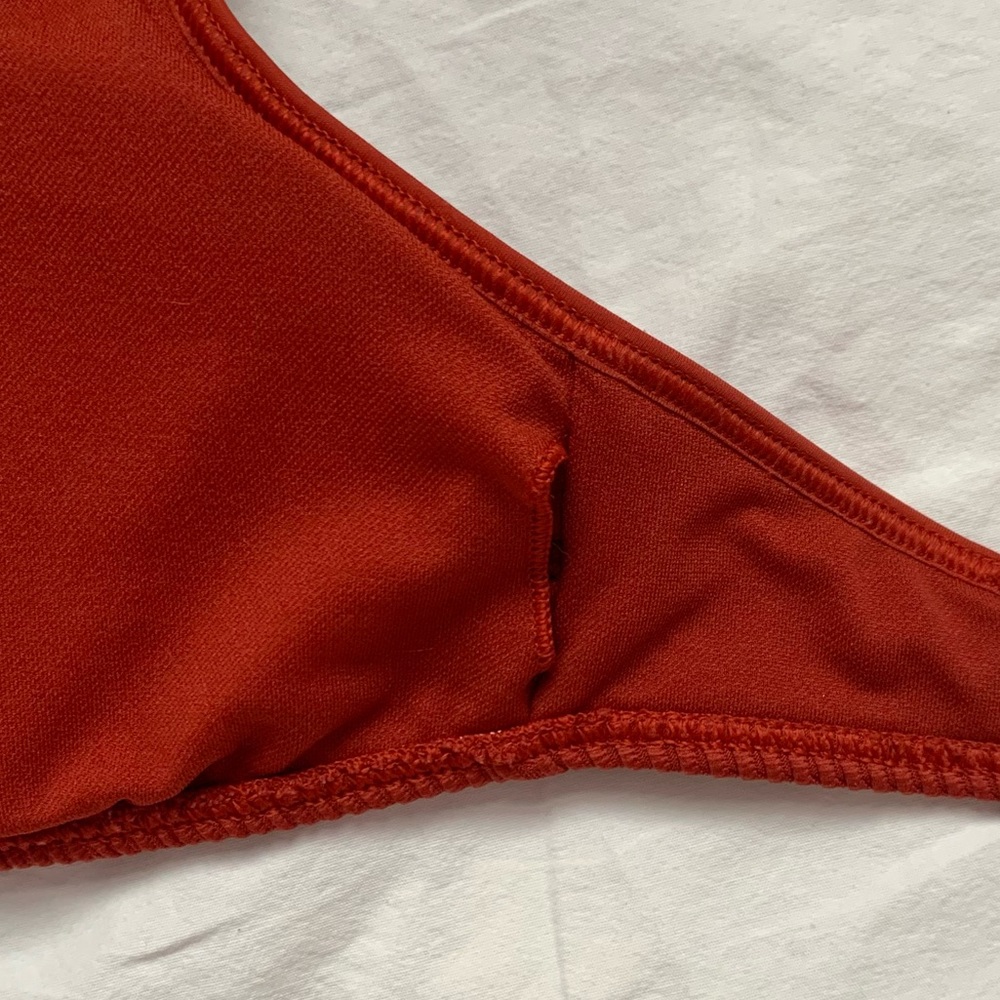 Red Ribbed Bikini Top - Picture 5 of 5